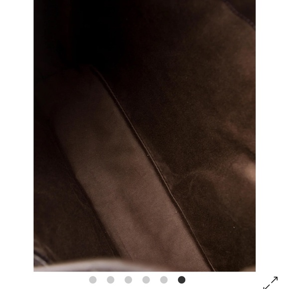 Gucci
GG Canvas Hobo - Picture 6 of 10